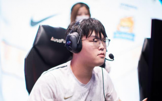 NVIDIA NIM微服务发布简化RTX AI PC和工作站智能体工作流